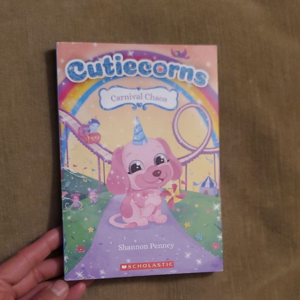 📚 5 for $15 VINTAGE Scholastic Cutiecorns Carnival Chaos Book